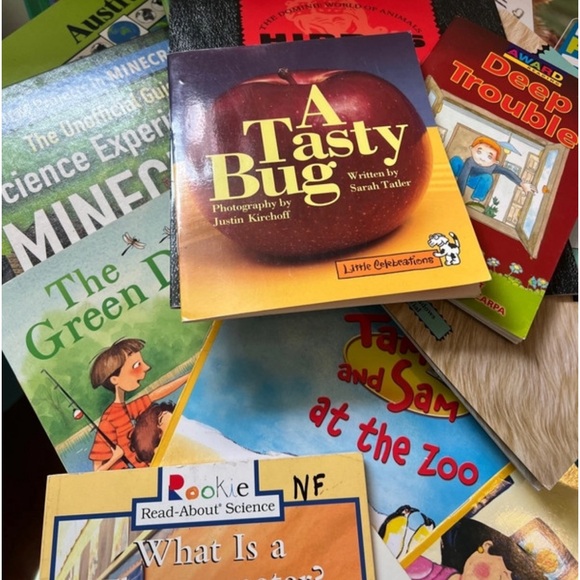 Bundle of Children’s Books level 1-10/A-P - Picture 3 of 7